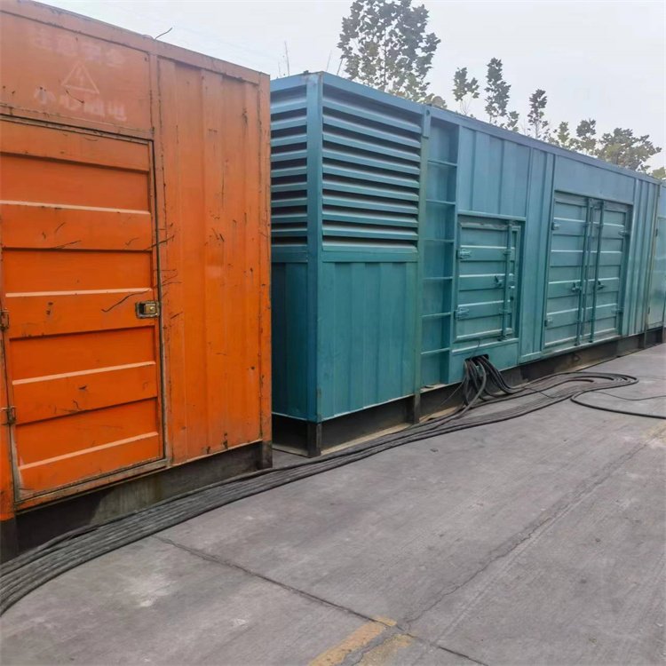 启东如何选择适合 600kW 柴油发电机组的热继电器？