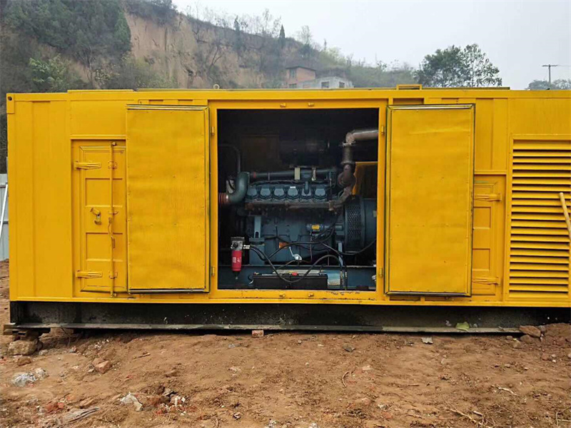 启东发电机租赁冷却液的沸点降低到多少时需要更换